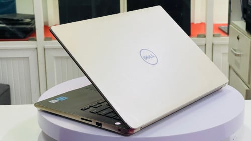 Dell អេក្រង់ដិតបង្ហាញរូបភាពច្បាស់ត្រជាក់ភ្នែក 🪭តូចស្រាលស្អាត 💚