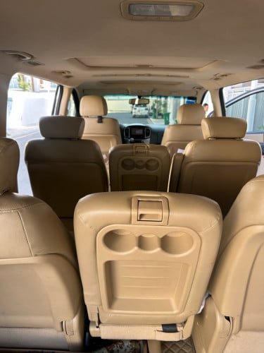 ឡានជួលបើកខ្លួនឯង Auto door 2019 starex H1