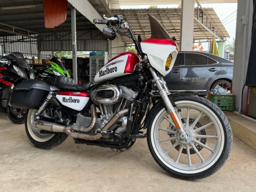 Harley Davidson 883 XL ប្រភេទម៉ូតូស្អាត​ គ្រឿងលេងfull