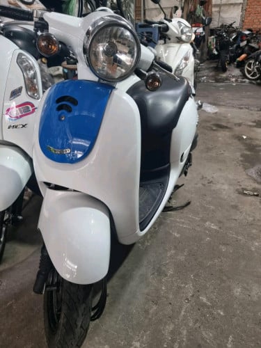 Honda Giorno 2011 680$