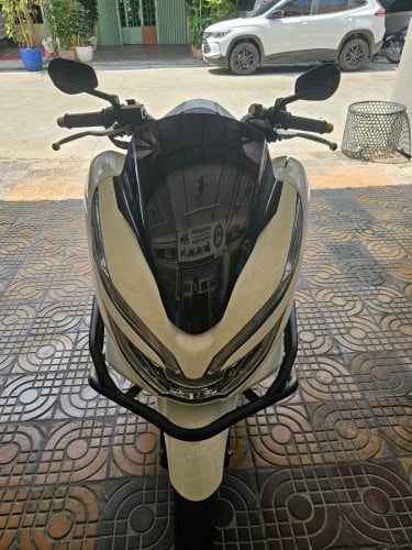 Honda PCX 125cc for sale