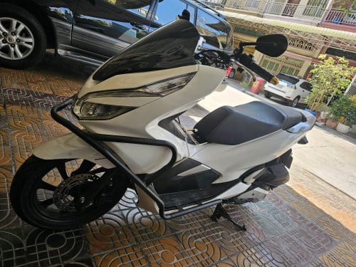 Honda PCX 125cc for sale
