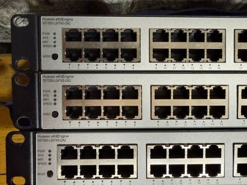 Huawei switch: S5735S-L24T4S-QA2