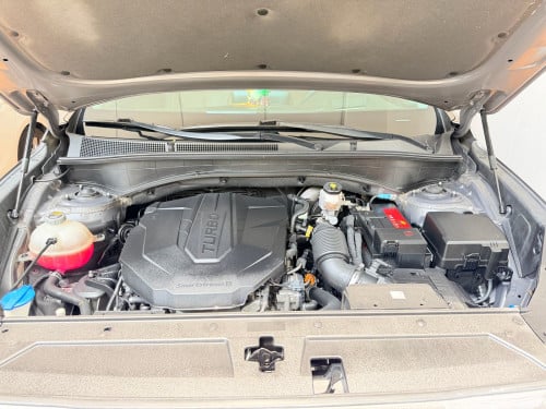 Hyundai SantaFe 2022 ថ្នាំ​សុីន​មួយ​ជុំ​ សាច់​ដែក​ថ្មី​ខ្លាំង​ណាស់​