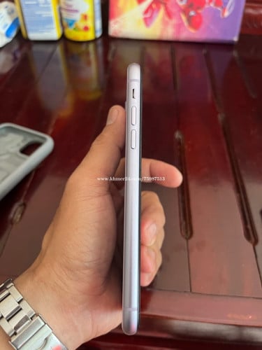 ip11 Zin 99% 128g តម្លៃ158$