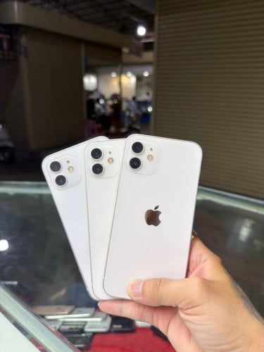 iPhone 12 White LL/A HD64GB Phone Condition 97% 🔋88% , ម៉ាស៊ីនសានុំ