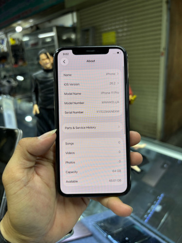 Iphone11Proតូច 64G Sim2 eSIM ម៉ាសុីនសានុំស្រុីន សឹកថាច់