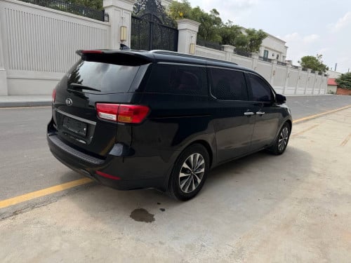 KIA carnival 2015 5ប៊ូតង់