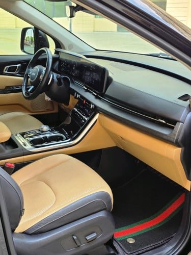 Kia Carnival 2022 Full Option