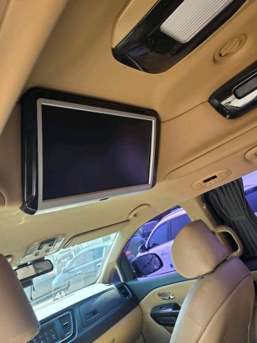 Kia Carnival Hi-Limousine 2019 full option