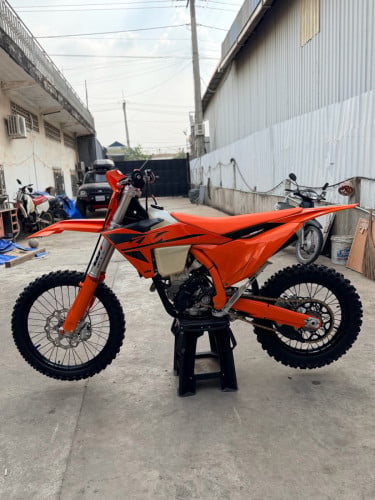 KTM 250 XC F 024 025