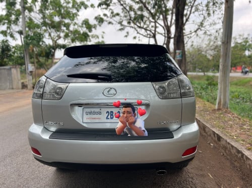 Lexus 330 pong 1 2004 នៅថ្មីណាស់
