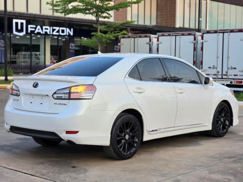 Lexus hs 250h 2010 option premium ទេីបតែចូលស្តុកថ្មី តម្លៃល្អ បង់រំលស់សិក្សា១៥នាទីដកឡាន