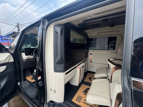 LEXUS LM350h 2025 VIP 4seat ថ្នាំហ្សុីន 1ជុំ 10000kmតិច តម្លៃល្អបង ឡាននៅថ្មីដូចខ្លាញ់គោ