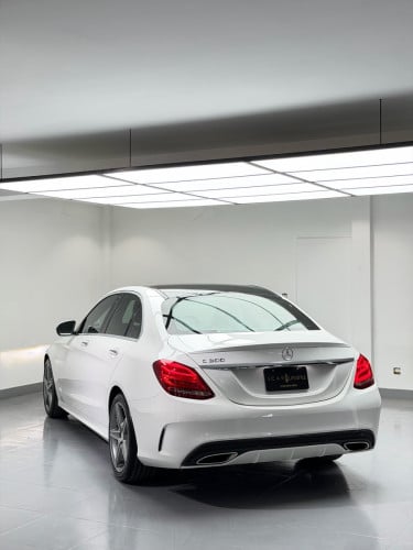Mercedes Benz C300 AMG 2016