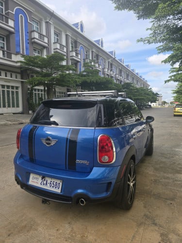 Mini cooper 2013 for rent
