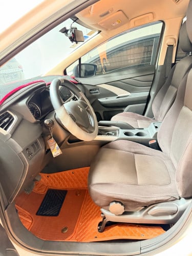 Mitsubishi Xpander 2019 ខ្លាញ់​គោ​ស្រុក​ខ្មែរ​ ម្ចាស់​ដើម​ទី​1 ថ្នាំ​សុីន​មួយ​ជុំ​