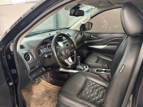 Nissan Navara VL Full Option 2021