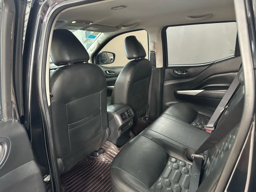 Nissan Navara VL Full Option 2021