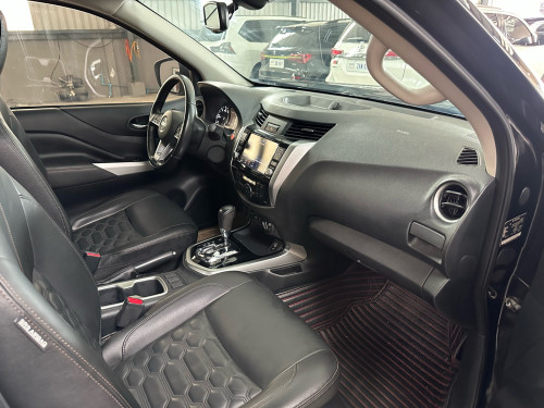 Nissan Navara VL Full Option 2021