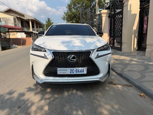 Nx200 F sport សុីនមួយជុំ សូម្បី​តែកាង​ គុជ3សុីន