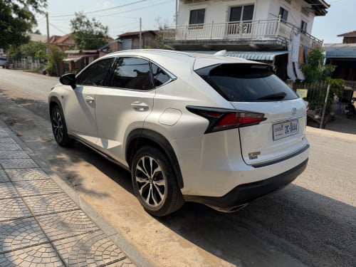 Nx200 F sport សុីនមួយជុំ សូម្បី​តែកាង​ គុជ3សុីន