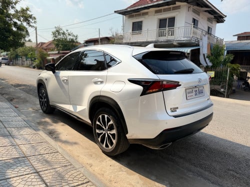 Nx200 F sport សុីនមួយជុំ សូម្បី​តែកាង​ គុជ3សុីន