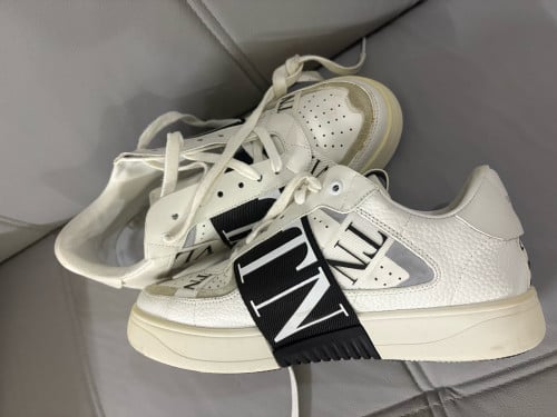 Original Valentino  41