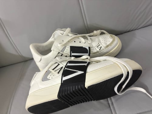 Original Valentino  41