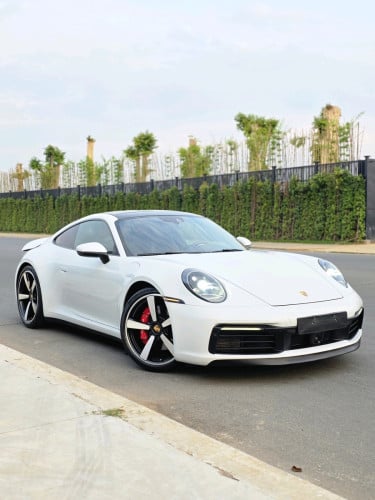 Porsches Carrera S ក្រដាសពន្ធថ្មី