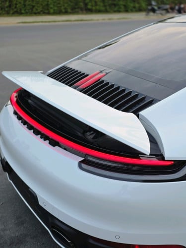 Porsches Carrera S ក្រដាសពន្ធថ្មី