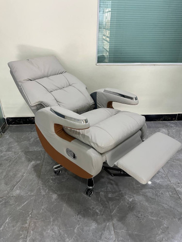 Premium boss chair