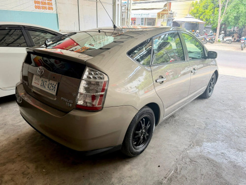 Prius 05 full options