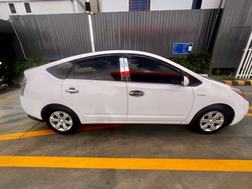 Prius 2009 full option
