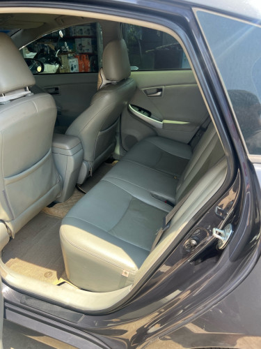 Prius 2013 OP3 sell