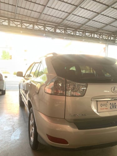 Rx330 2004 Full Option ប៉ុង២