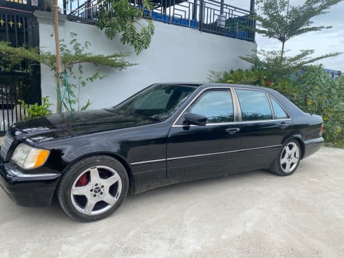 S320 យក្ស 98 ខ្មៅ ក្នុងខ្មៅតួវែង
