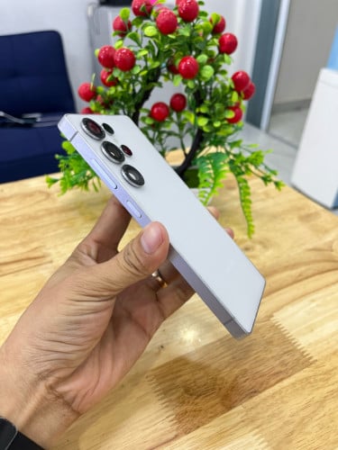 SAMSUNG GALAXY S25ULTRA