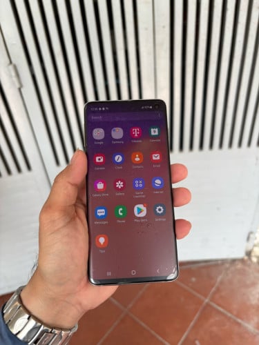 Samsung S10 128G Ram8G Sim1 ម៉ាសុីនអេក្រង់ស្រុីន