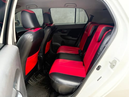 SCION.  2008. Fulloption