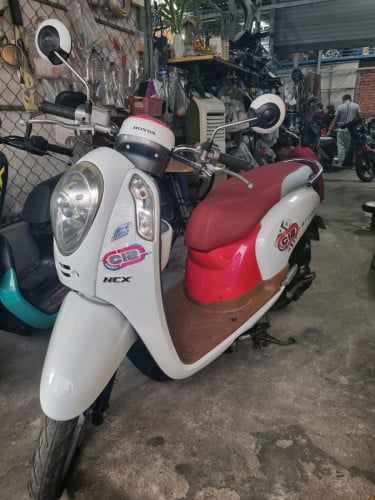 Scoopy 2014 ឡើង 2023 890$
