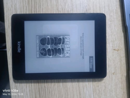 Sell Kindle Paperwhite 10th 40$