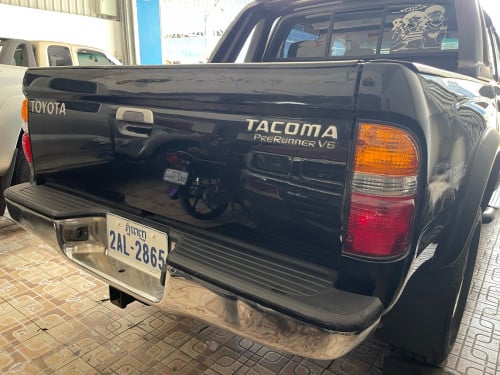 Tacoma ឆ្នាំ03 មានABS V6 ប៉ុង1ប៉ុងភ្លើង ឡានថ្មី
