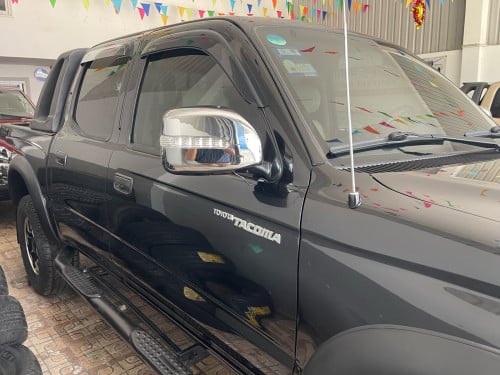 Tacoma ឆ្នាំ03 មានABS V6 ប៉ុង1ប៉ុងភ្លើង ឡានថ្មី
