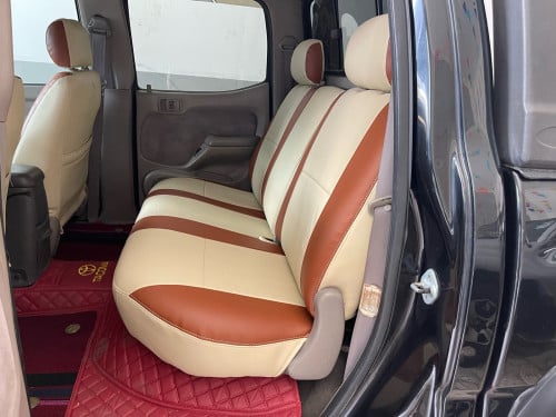 Tacoma ឆ្នាំ03 មានABS V6 ប៉ុង1ប៉ុងភ្លើង ឡានថ្មី