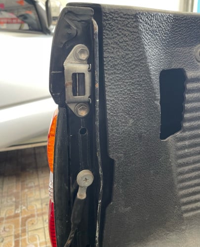 Tacoma ឆ្នាំ03 មានABS V6 ប៉ុង1ប៉ុងភ្លើង ឡានថ្មី