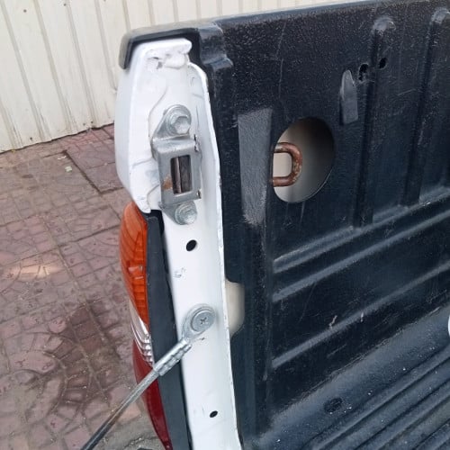 Tacoma 2001 ប៉ុងភ្លើង