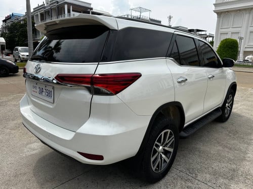 TOYOTA FORTUNER Year 2019 ម្ចាស់ដើម