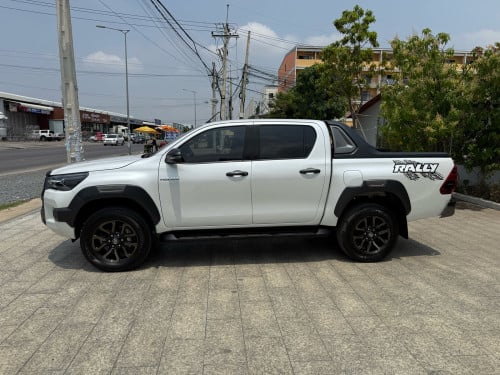 Toyota Hilux Rally 2023