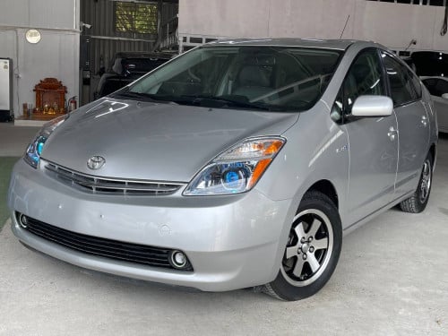 Toyota Prius 2008 full option ទេីបតែចូលស្តុកថ្មី តម្លៃល្អ បង់រំលស់សិក្សា១៥នាទីដកឡាន